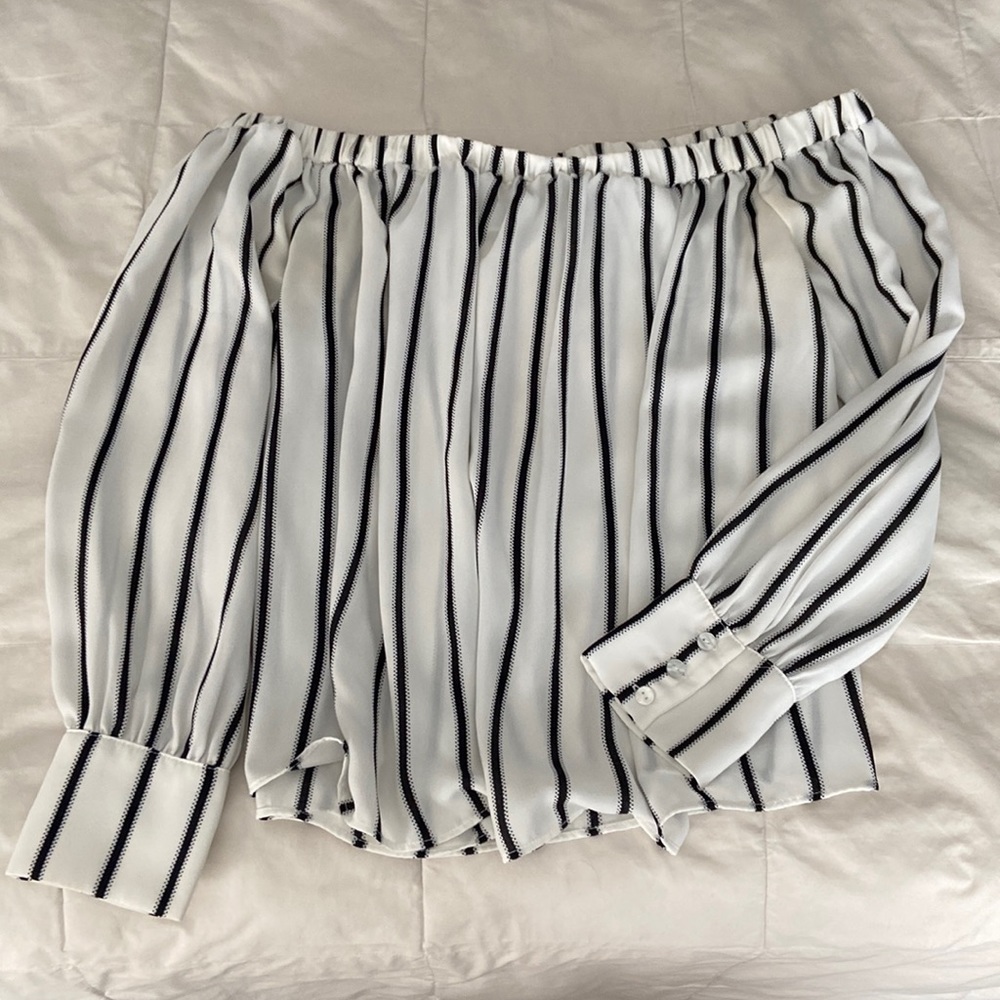 Forever 21 Contemporary Off the Shoulder Top